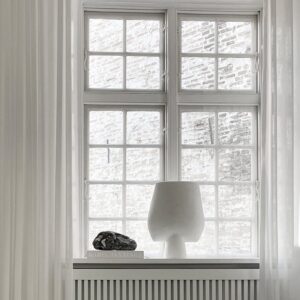 Sphere Vase Square, Big - Bone White – miljöökuva