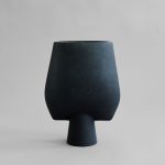 Sphere Vase Square, Big - Musta 1