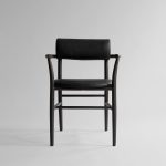 Nama-ruokatuoli, käsinojallinen, Coffee Black -aniliininahka 1