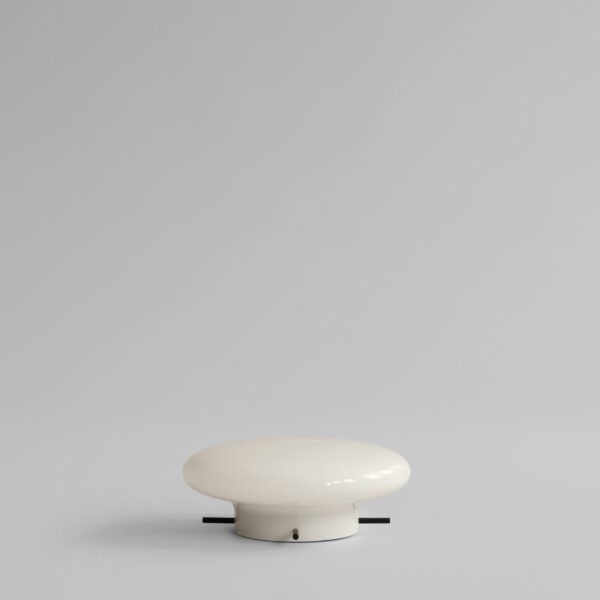 Hikari Seinävalaisin, Ø24 - Opal White – tuotekuva Hikari Seinävalaisin, Ø24 - Opal White – tuotekuva